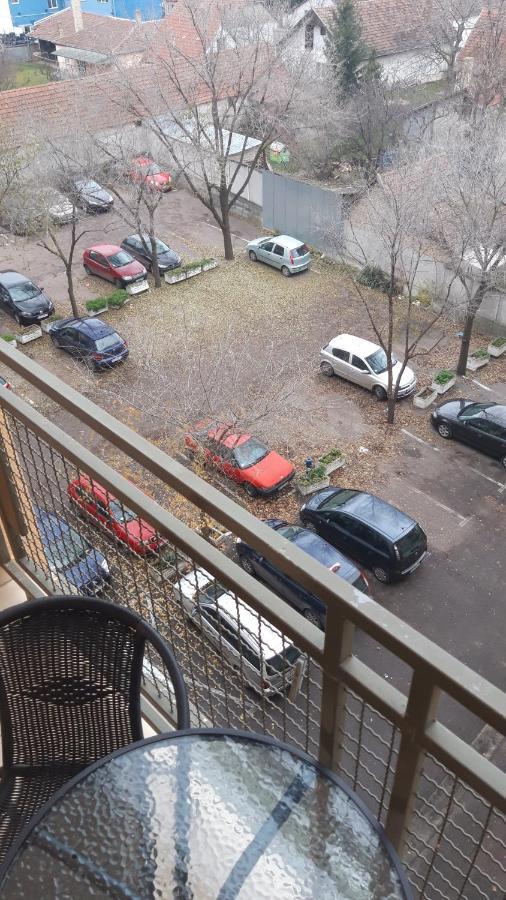 Apartman Studio Niki Subotica Buitenkant foto